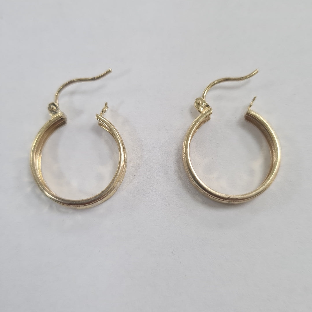 ARETES ARRACADAS LABRADAS 10K 2.2 GR (NUEVO)