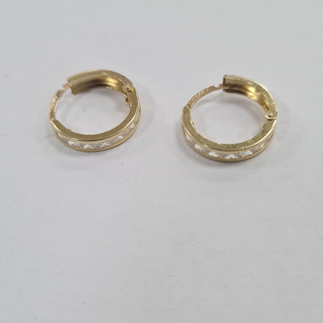 ARETES ARRACADAS C CIRCONIAS 10K 1.4 GR (NUEVO)