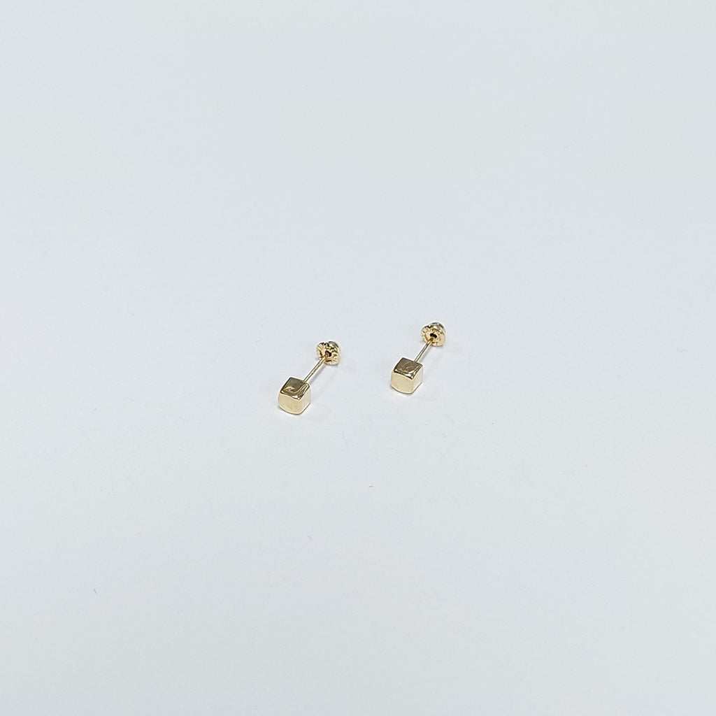 BROQUELES BROQUEL FIG CUBO 14K 0.203 GR (NUEVO)