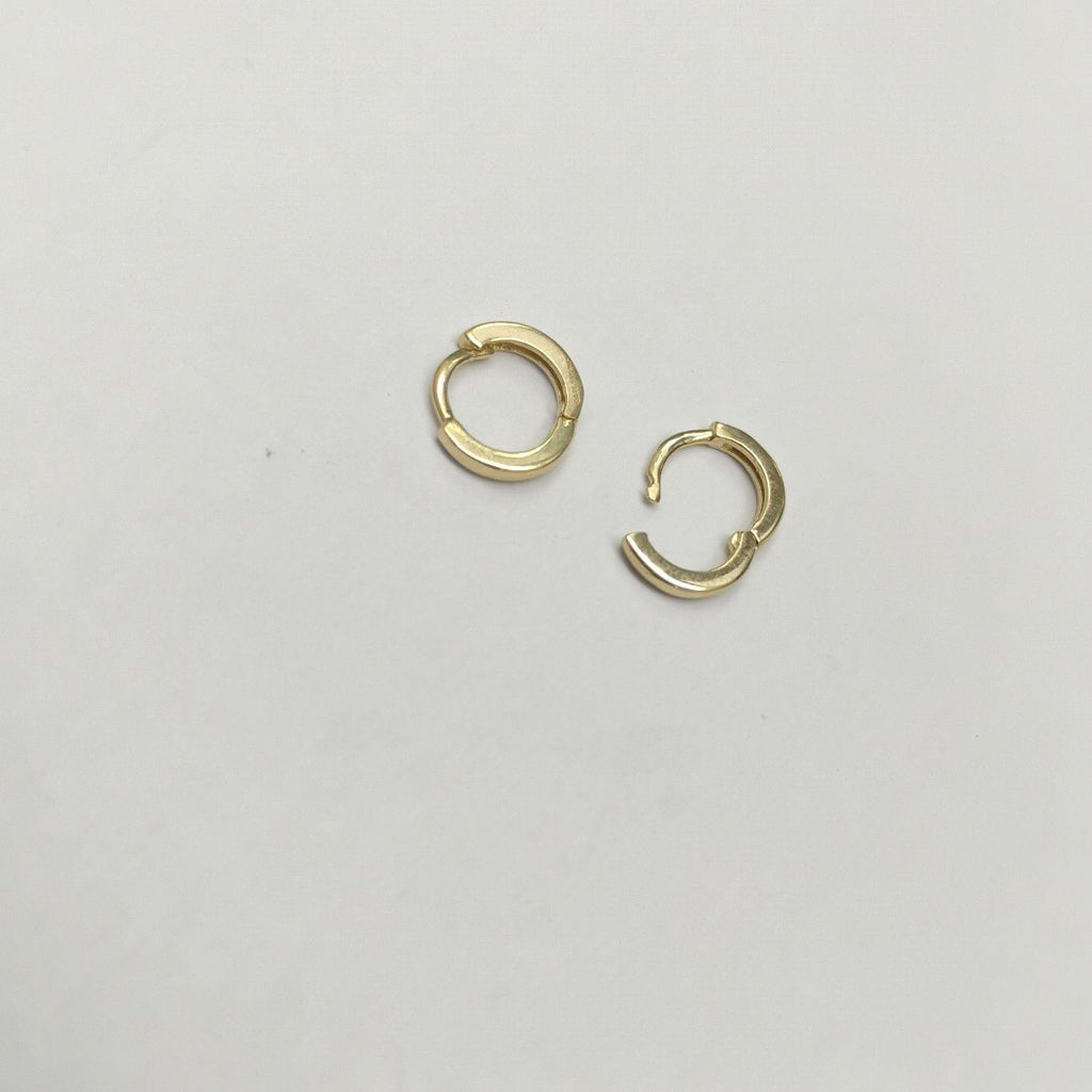 ARETES HUGGIE 14K 1.4 GR (NUEVO)