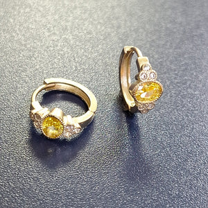 ARETES ARRACADAS CON CIRCONIAS Y PDRAS COL 14K 3.3 GR (NUEVO)
