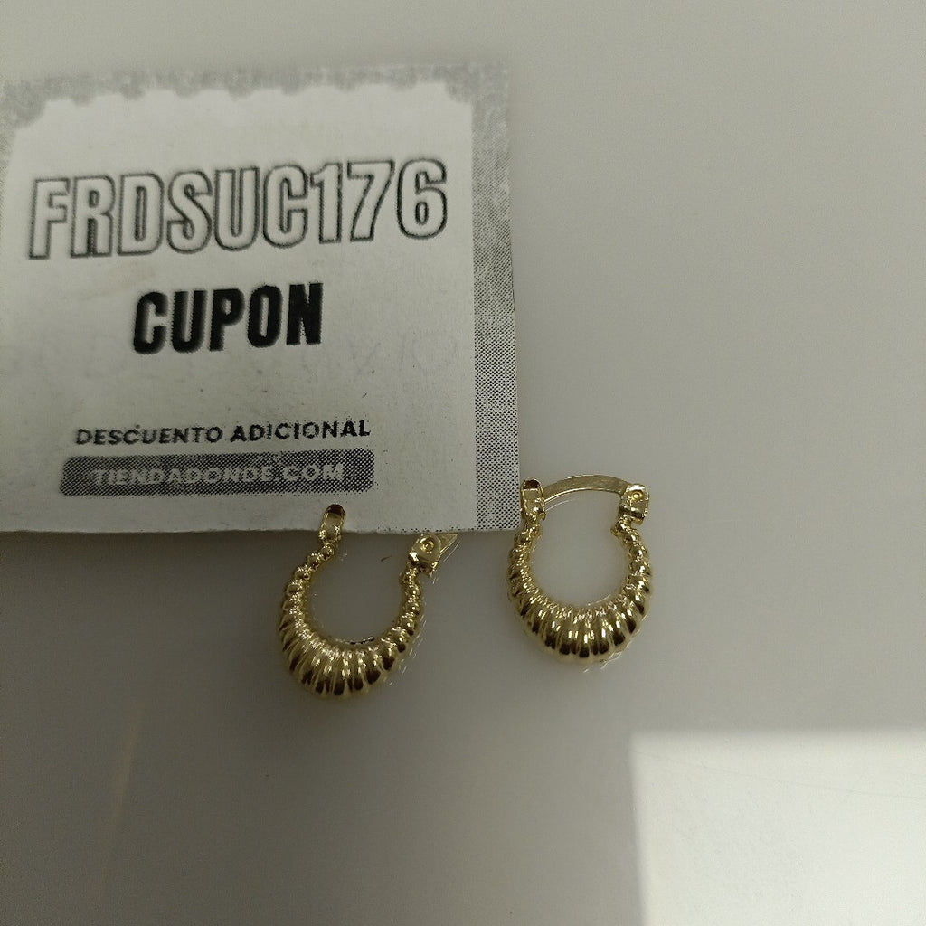 ARETES ARRACADA ESTRIADAS 14K 1.1 GR (NUEVO)