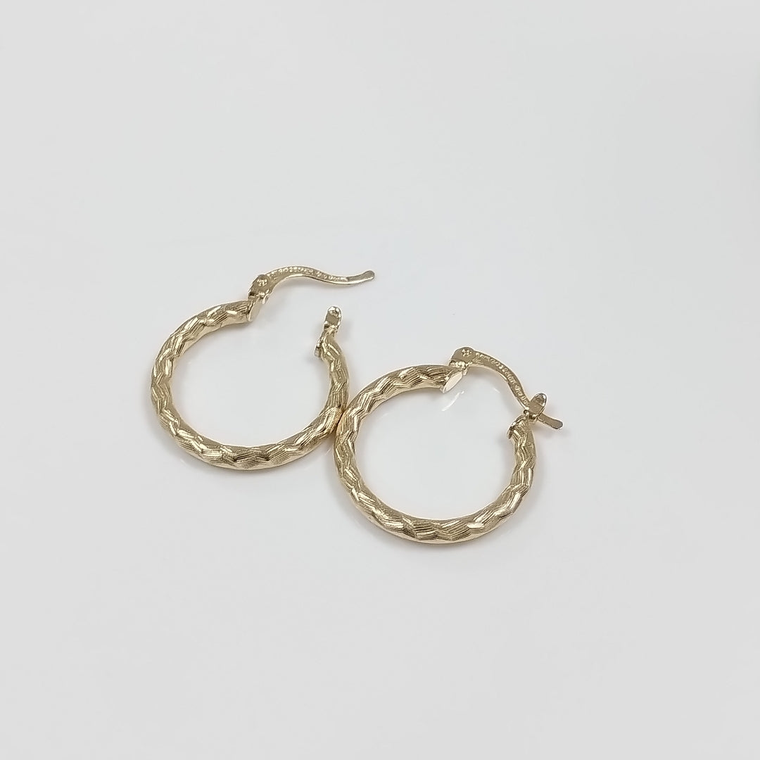 ARETES ARRACADAS LABRADAS 14K 2.2 GR (NUEVO)