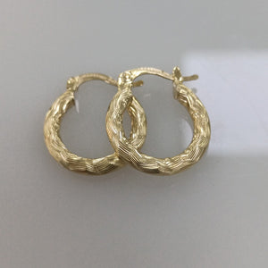 ARETES TEJIDO ARRACADAS ASTRIADAS 14K 2 GR (NUEVO)