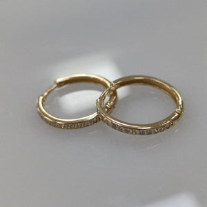 ARETES ARRACADAS C CIRCONIAS 14K 2 GR (NUEVO)