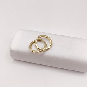 ARETES HUGGIES LISAS 14K 1.4 GR (NUEVO)