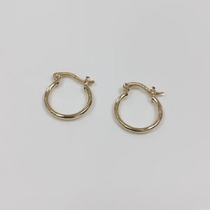 ARETES ARRACADAS ESTRIADAS 14K 1.4 GR (NUEVO)
