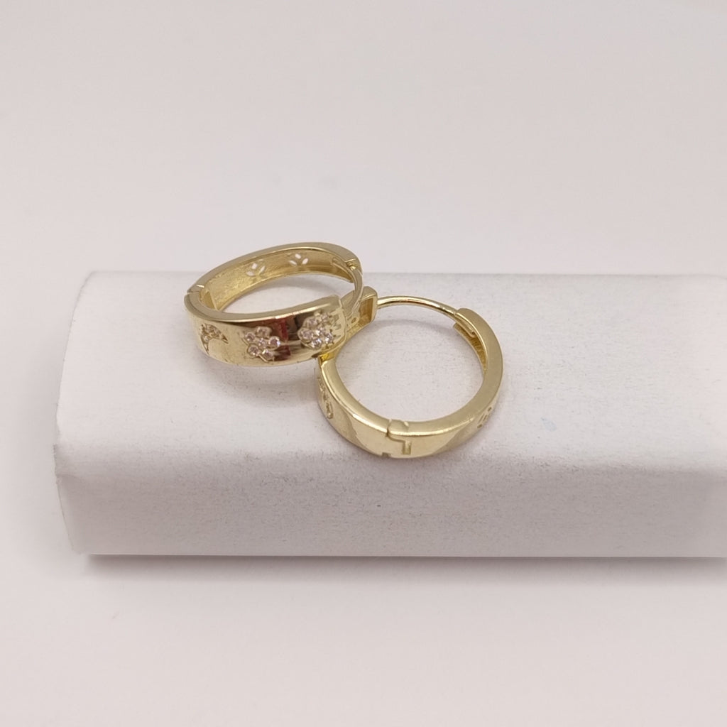 ARETES TEJIDO HUGGIES CON CIRCONIAS 14K 3 GR (NUEVO)