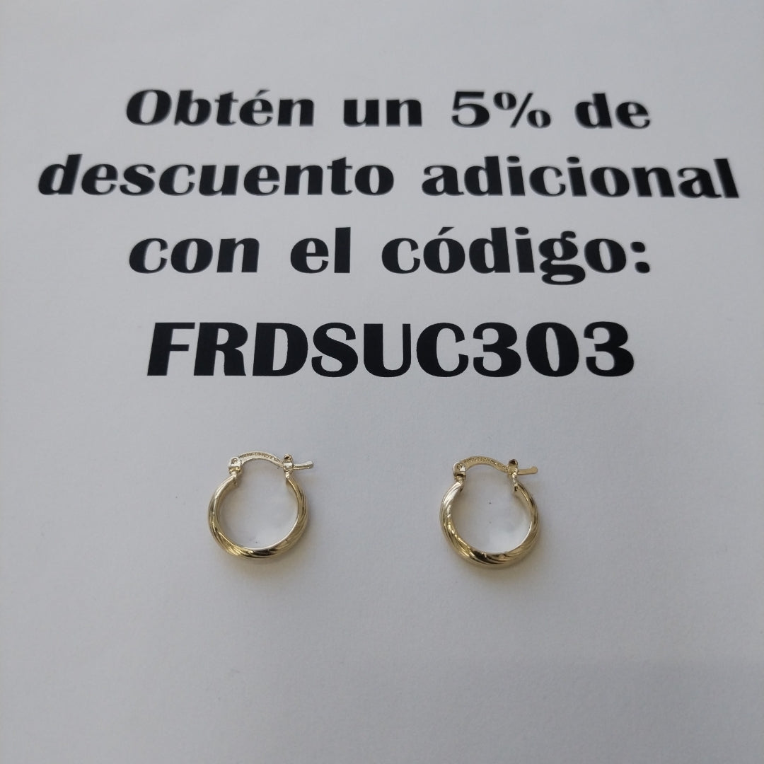 ARETES ARRACADA ASTRIADA 14K 1.6 GR (NUEVO)