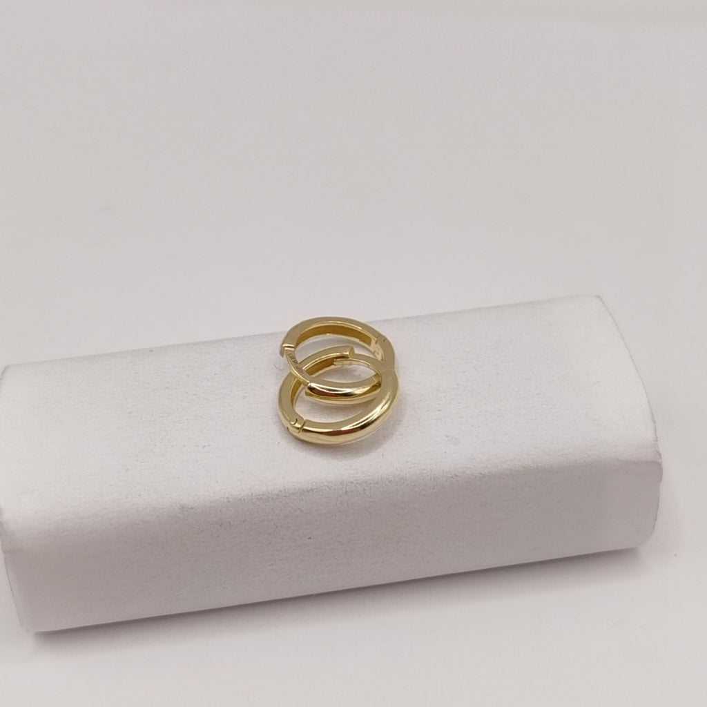 ARETES HUGGIES LISAS 14K 1.3 GR (NUEVO)