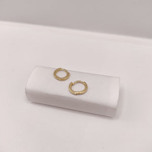ARETES HUGGIE 14K 1.4 GR (NUEVO)