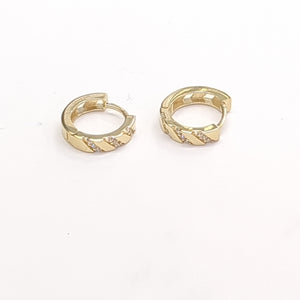 ARETES HUGGIES CON CIRCONIAS 14K 2.3 GR (NUEVO)