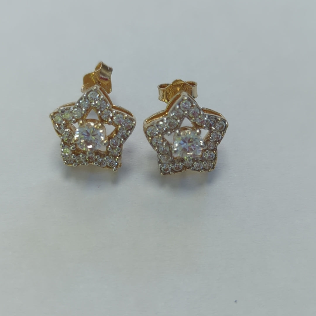 ARETES PAR ORO 10 K 3.3 GRMS (SEMINUEVO)