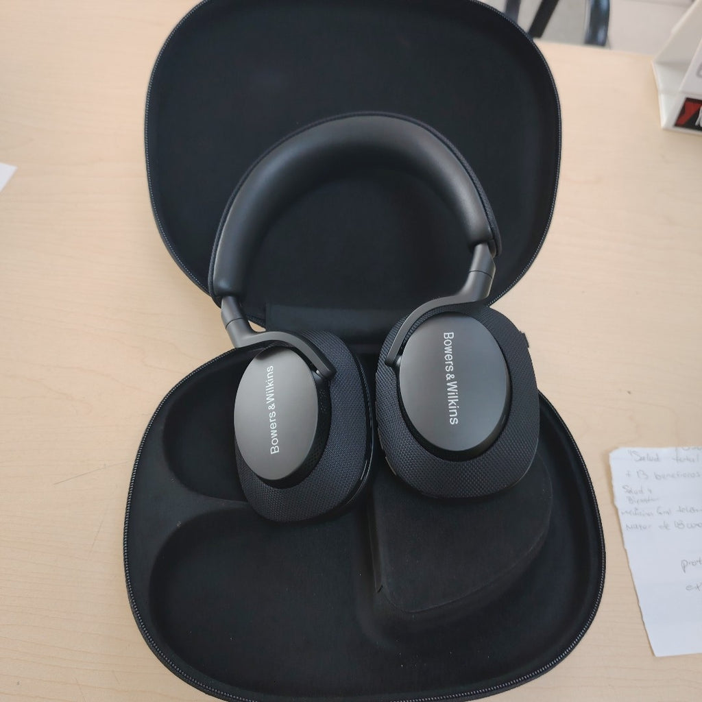 AUDIFONOS BOWERS & WILKINS PX7 S2 INALAMBRICO OVER EAR (SEMINUEVO)