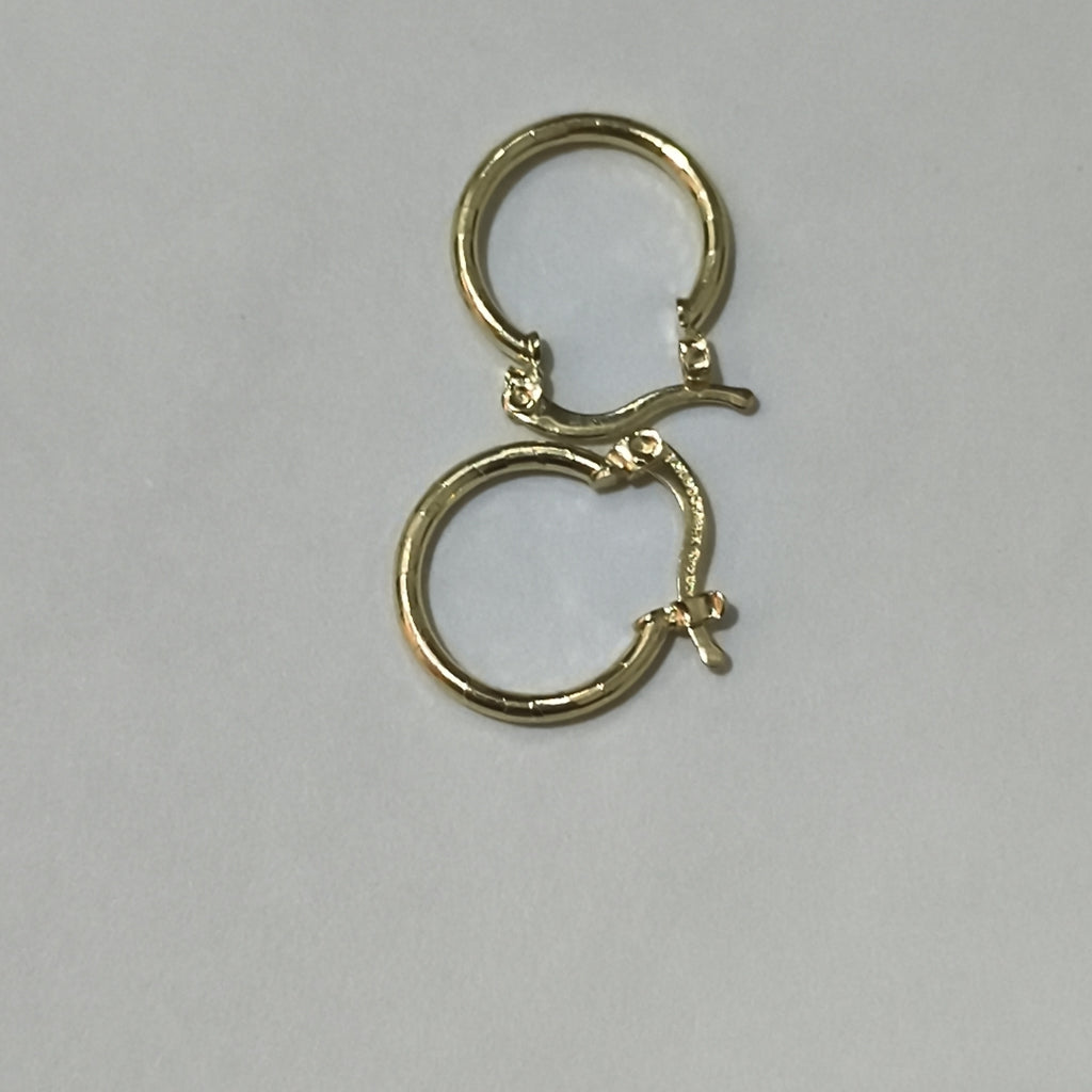 ARETES ARRACADAS ESTRIADAS 14K 1.4 GR (NUEVO)