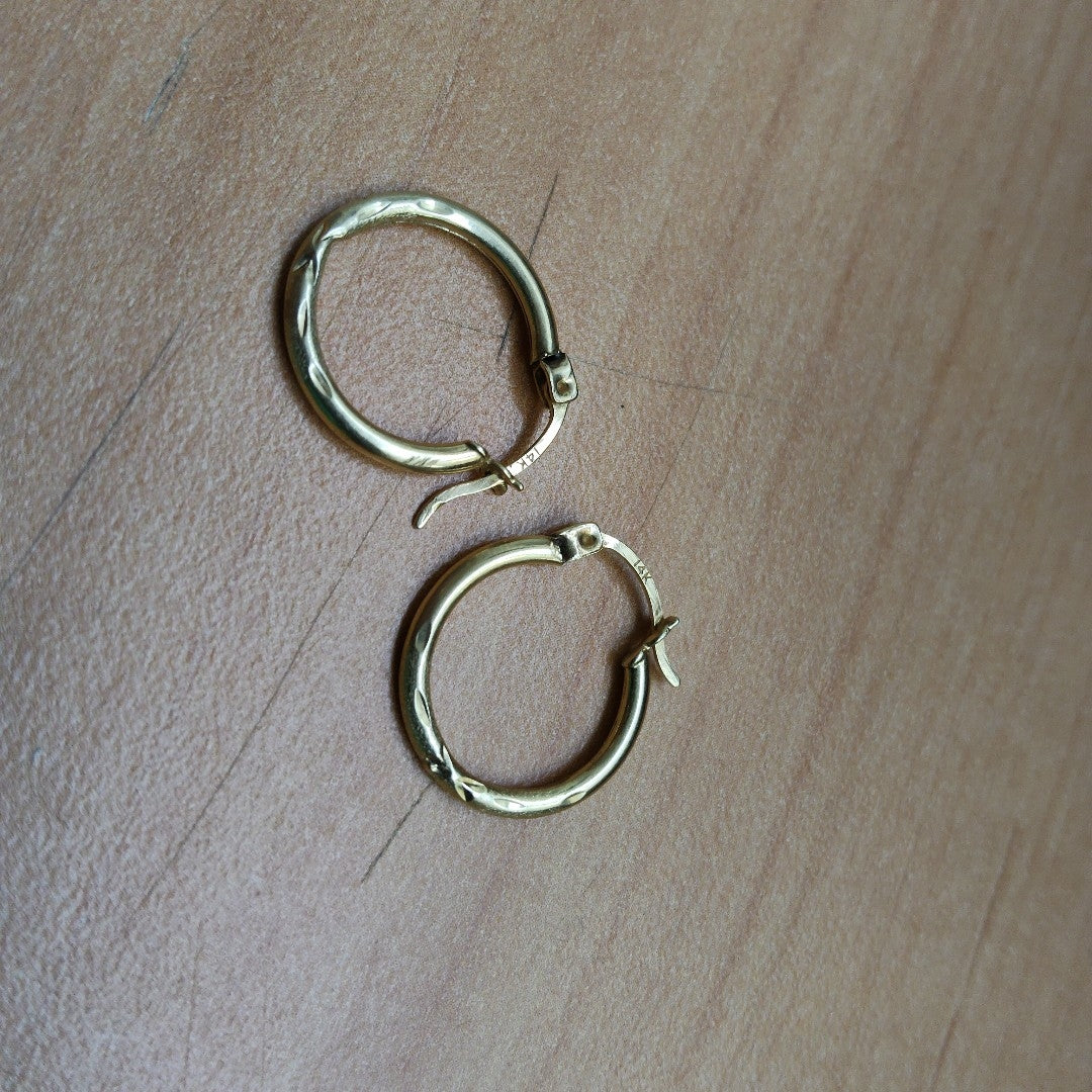 ARRACADAS PAR ORO 10 K 1.3 GRMS (SEMINUEVO)
