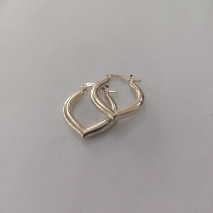 ARETES ARRACADAS 14K 2.1 GR (NUEVO)