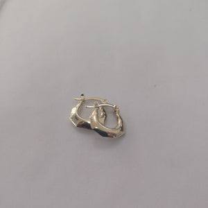 ARETES TEJIDO ARRACADA FACETADA 14K 1.3 GR (NUEVO)
