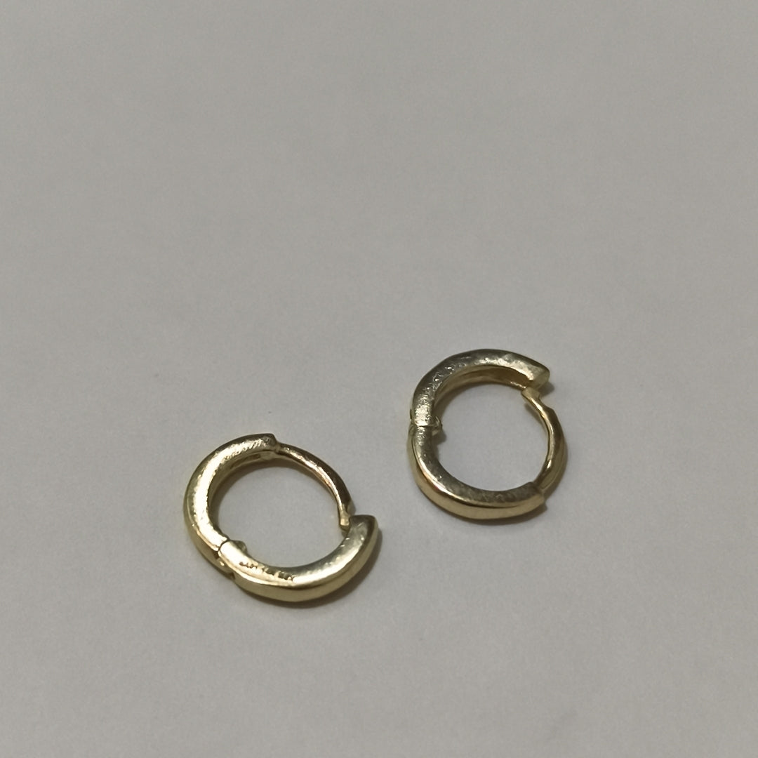 ARETES HUGGIE 14K 1.3 GR (NUEVO)