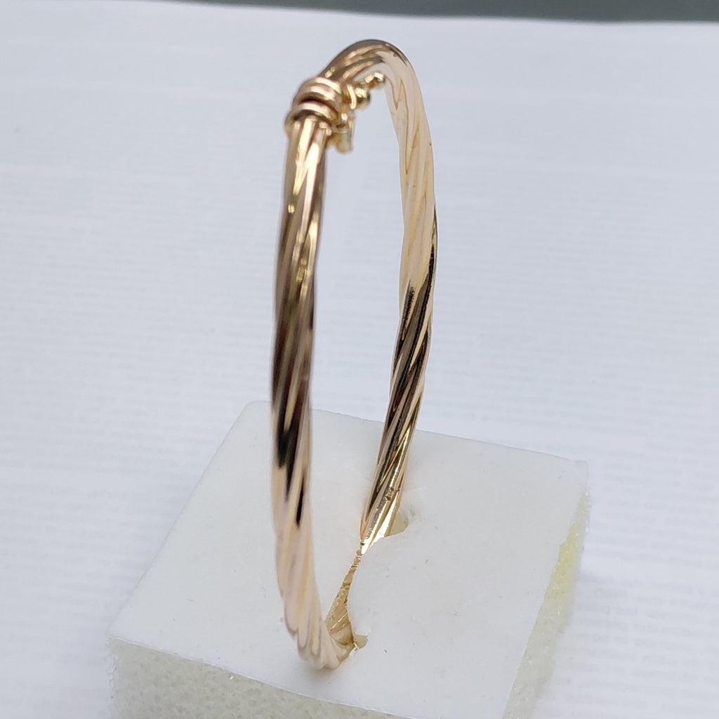 PULSERA RIGIDA ORO 14 K 5,60 GRMS (SEMINUEVO)