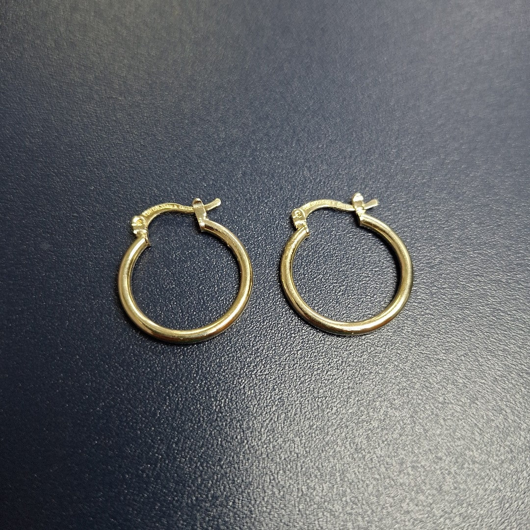 ARETES TEJIDO ARRACADAS LISAS 14K 1.2 GR (NUEVO)