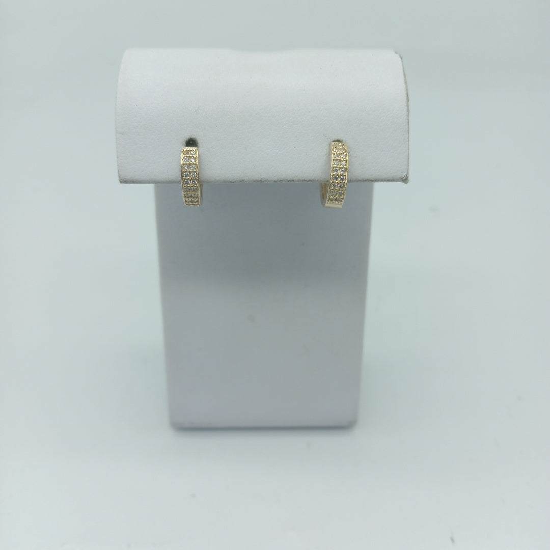 ARETES HUGGIES C CIRCONIAS 14K 2.2 GR (NUEVO)