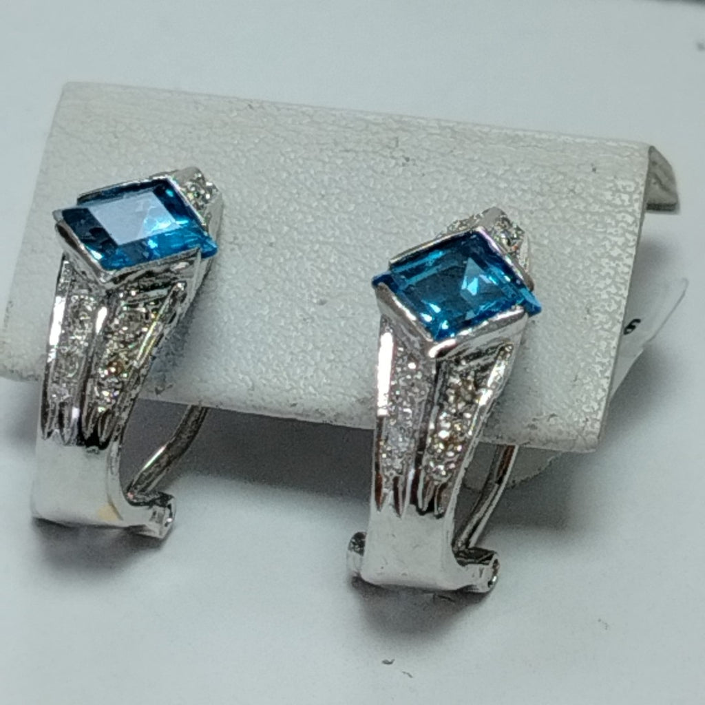 ARETES PAR ORO BLANCO 14 K 6,60 GRMS (SEMINUEVO)