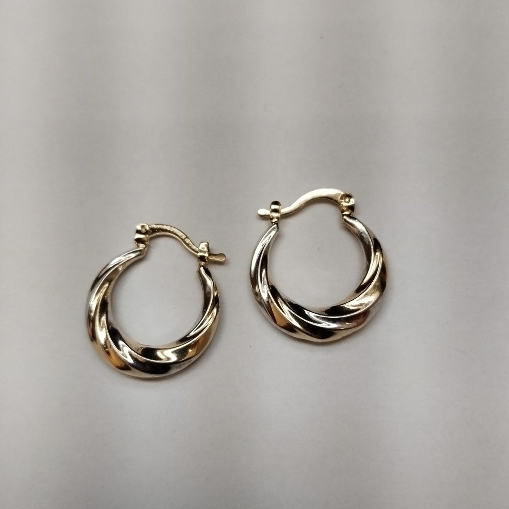 ARETES TEJIDO ARRACADA TRENZADA COMBINADA 14K 1.8 GR (NUEVO)