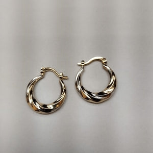 ARETES TEJIDO ARRACADA TRENZADA COMBINADA 14K 1.8 GR (NUEVO)