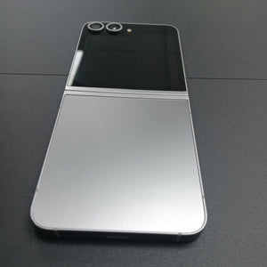 CELULAR SAMSUNG GALAXY Z FLIP6 SM-F741B (2024) 512 GB 12 GB RAM (SEMINUEVO)