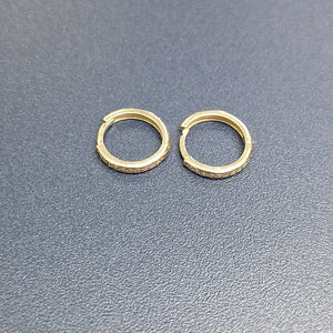 ARETES HUGGIES C CIRCONIA 14K 1.6 GR (NUEVO)