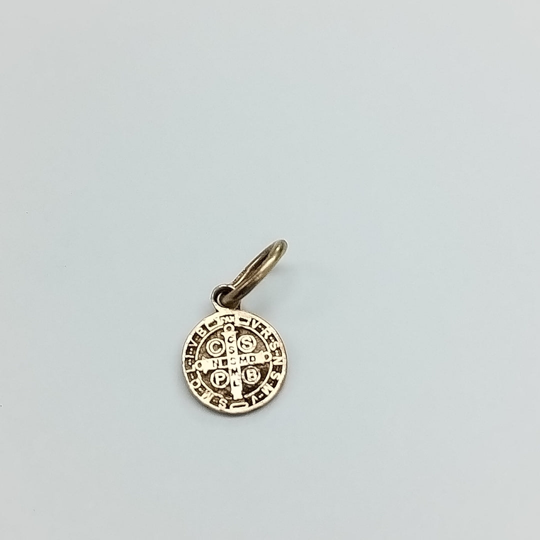 MEDALLA RELIGIOSA ORO 10 K 0.6 GRMS (SEMINUEVO)