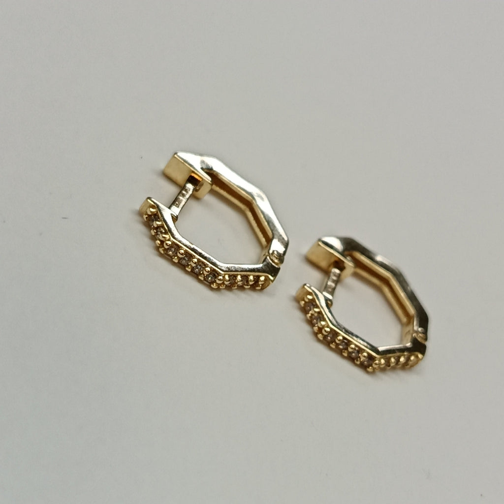 ARETES HUGGIES C CIRCONIAS 14K 1.7 GR (NUEVO)