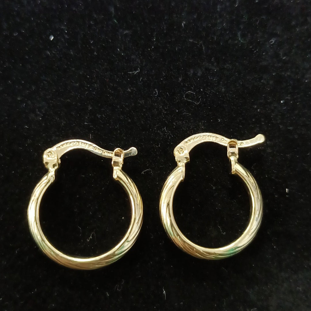ARETES ARRACADA ASTRIADA 14K 1.7 GR (NUEVO)