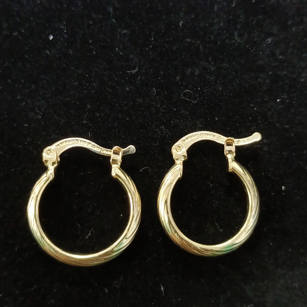 ARETES ARRACADA ASTRIADA 14K 1.7 GR (NUEVO)