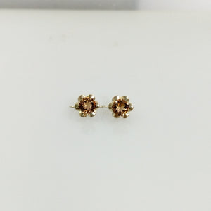 ARETES PAR ORO 8 K 1.9 GRMS (SEMINUEVO)
