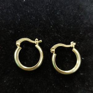 ARETES TEJIDO ARRACADAS LISAS 14K 2.1 GR (NUEVO)