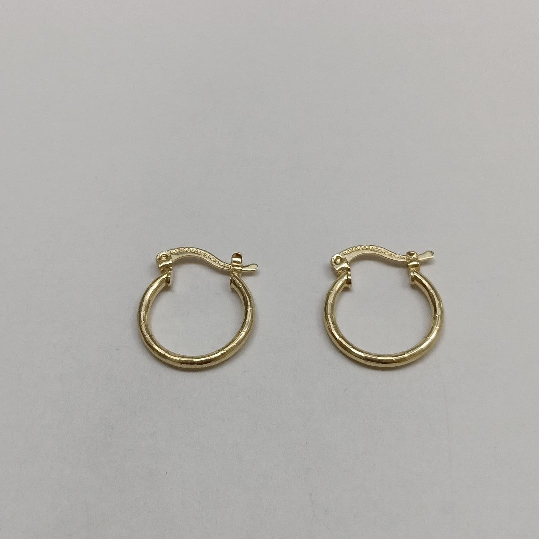 ARETES ARRACADAS ESTRIADAS 14K 1.4 GR (NUEVO)