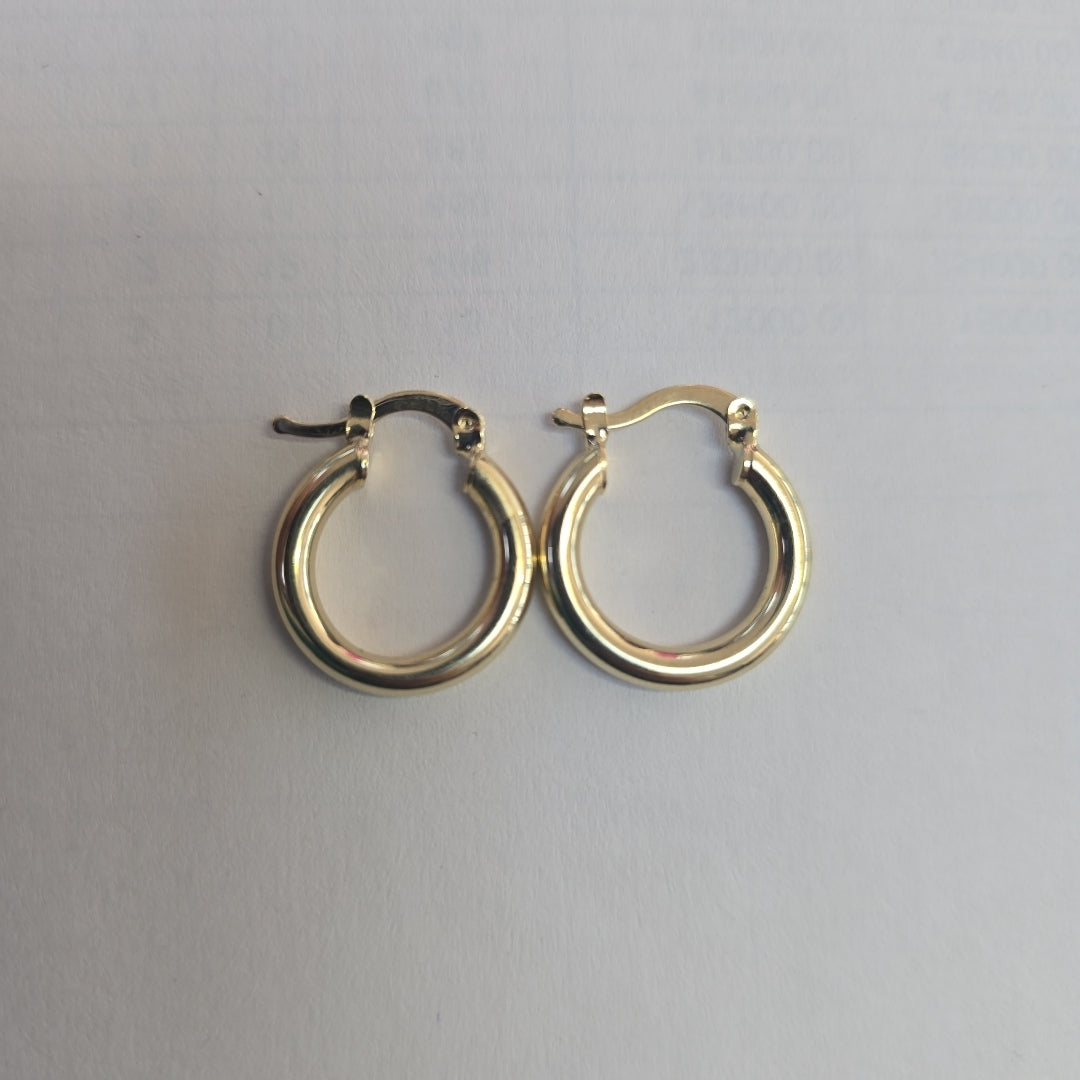 ARETES TEJIDO ARRACADAS LISAS 14K 1.6 GR (NUEVO)