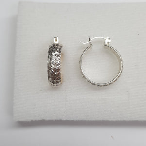 PAR ARRACADAS FACETADAS PLATA .925 3.5 GR (NUEVO)