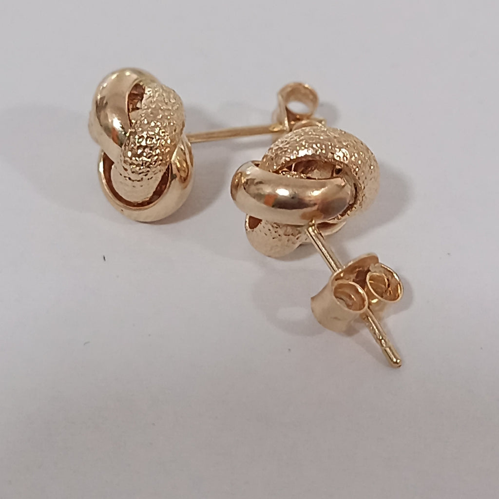 BROQUELES PAR ORO 14 K 1.6 GRMS (SEMINUEVO)