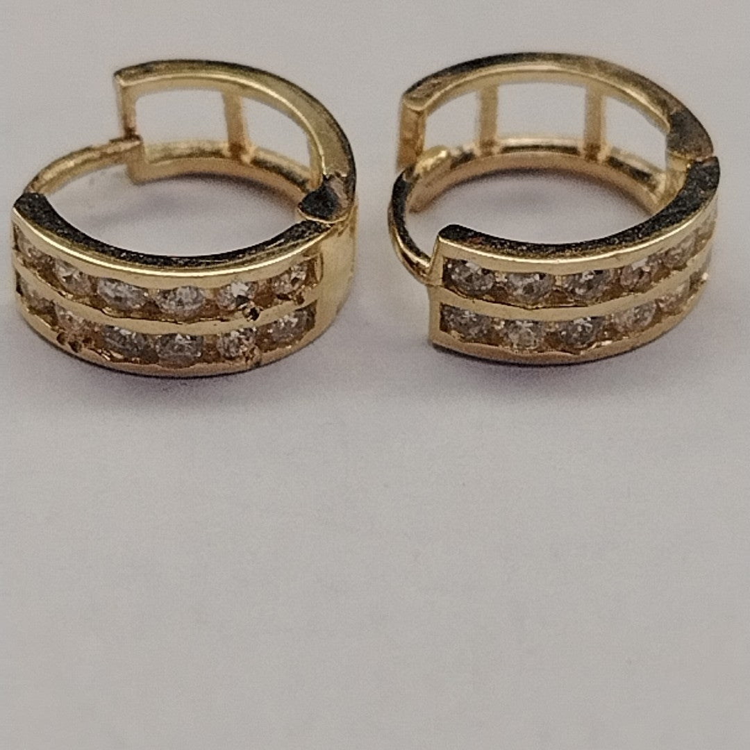 ARETES HUGGIES C CIRCONIAS 14K 1.7 GR (NUEVO)