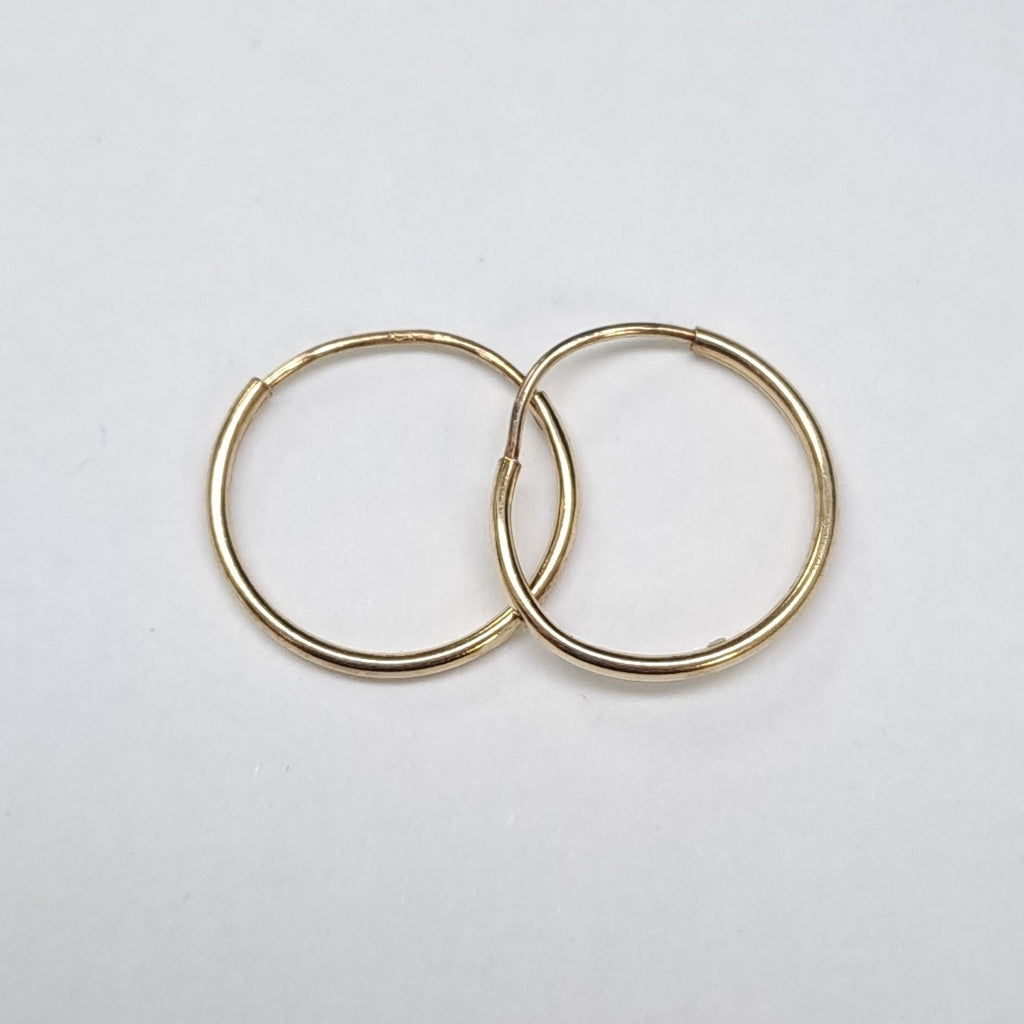 ARRACADAS PAR ORO 10 K 0.3 GRMS (SEMINUEVO)
