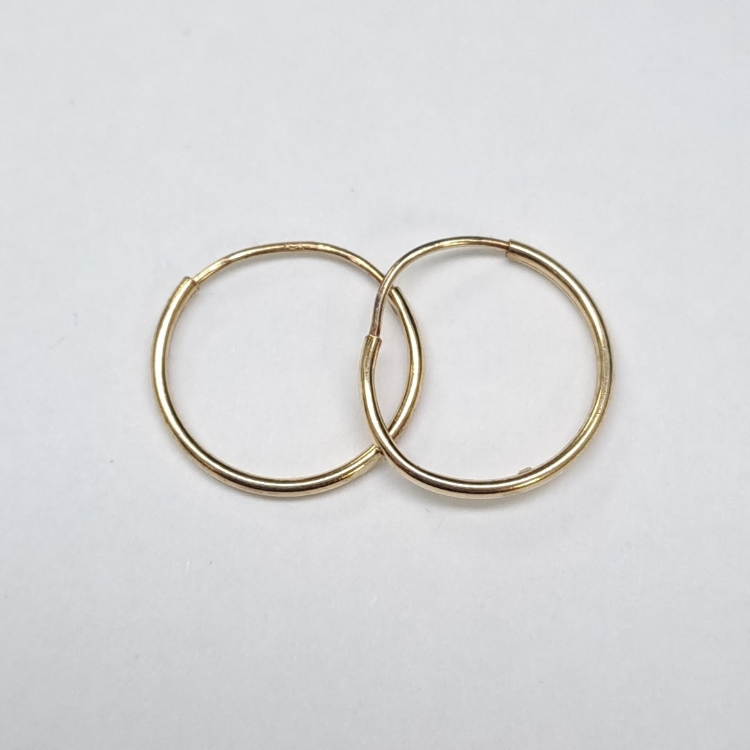 ARRACADAS PAR ORO 10 K 0.3 GRMS (SEMINUEVO)