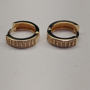 ARETES HUGGIES C CIRCONIA 14K 2.2 GR (NUEVO)