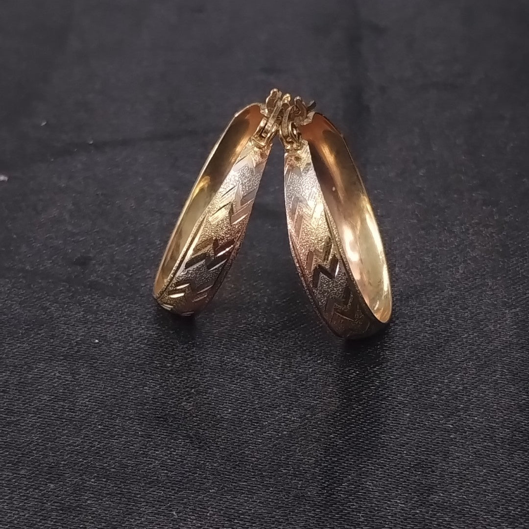 ARRACADAS PAR ORO 14 K 3.4 GRMS (SEMINUEVO)