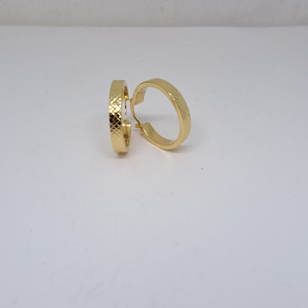 ARETES TEJIDO ARRACADAS FACETADAS 14K 2.9 GR (NUEVO)