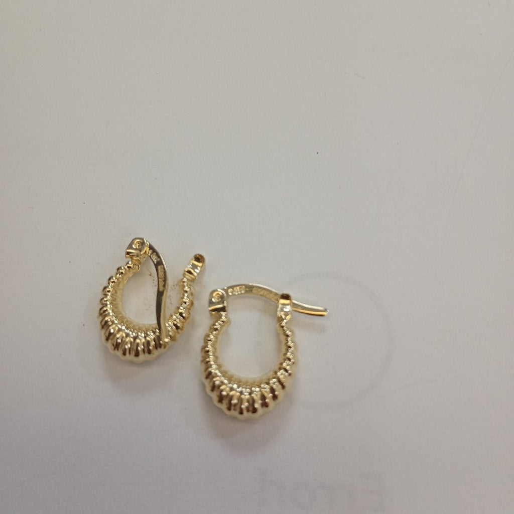 ARETES ARRACADA ESTRIADAS 14K 1.1 GR (NUEVO)