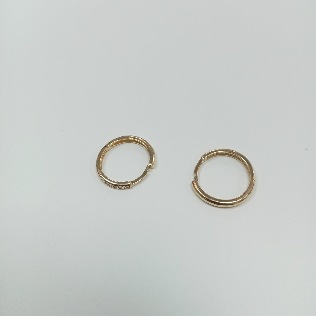 ARETES HUGGIES C CIRCONIA 14K 1.8 GR (NUEVO)