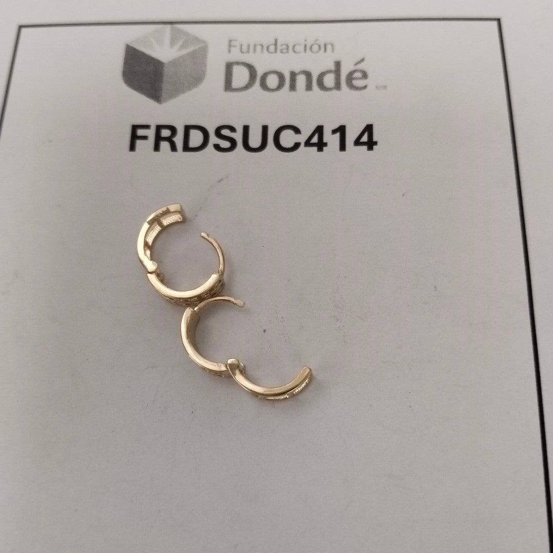 ARETES HUGGIES C CIRCONIAS 14K 1.7 GR (NUEVO)